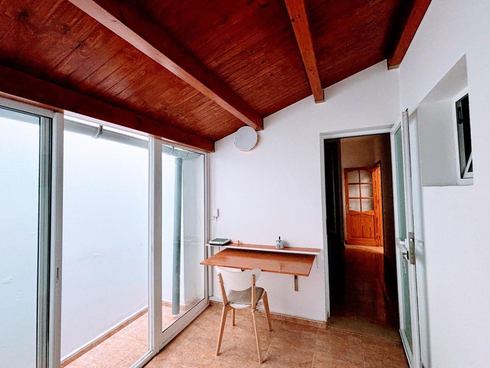 Melo Home 1 Near Airport, Elevator Vecindario  Buitenkant foto